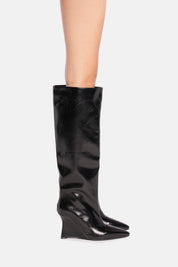 DIADEMA BLACK HIGH BOOTS
