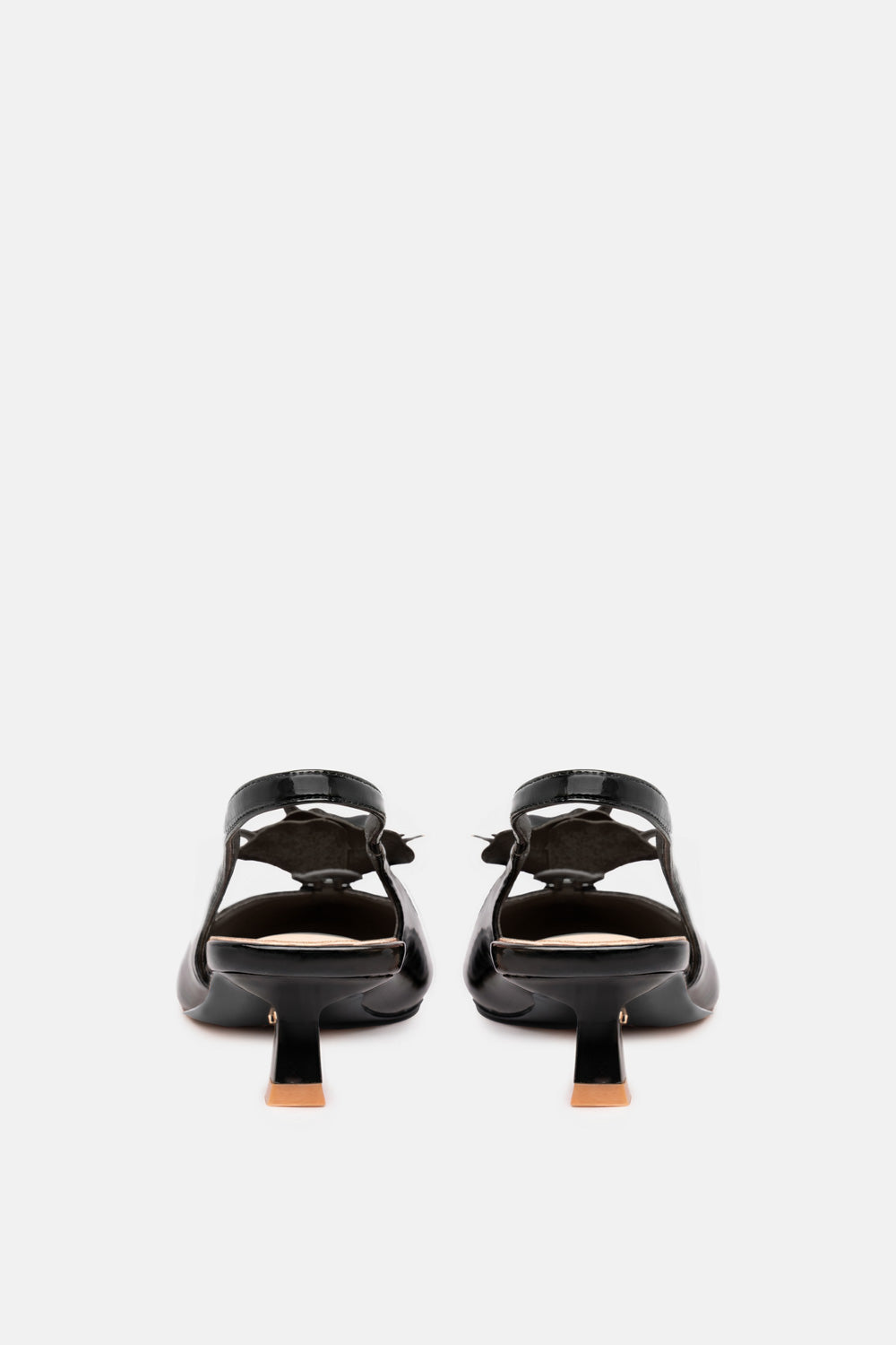 LEVANTE-nero-SLINBACK-BASSI-CON-FIORE-TWENTYFOURHAITCH__5.jpg
