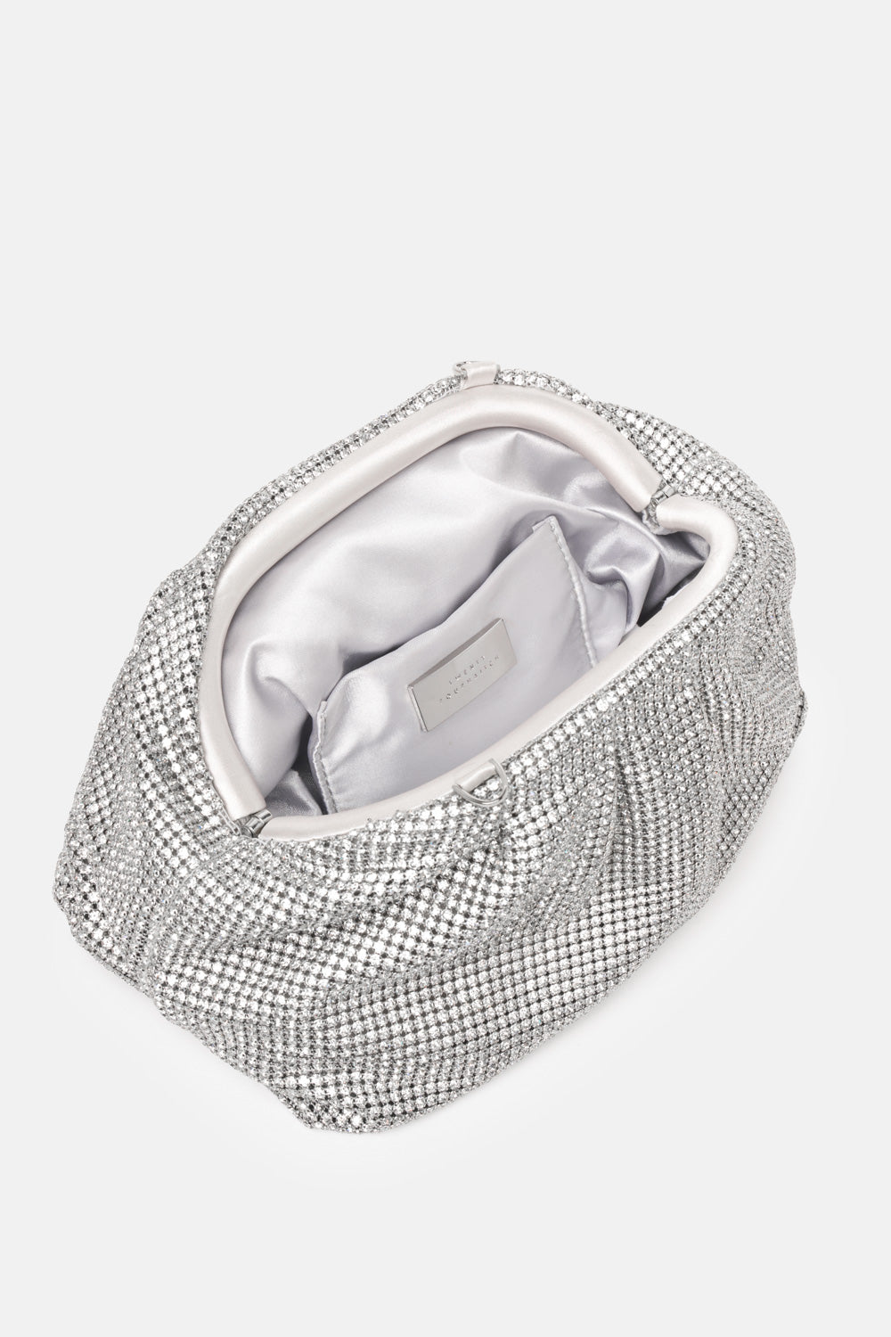 Petra-borsa-clutch-argento-in-maglia-strass-con-tracollina-Twentyfourhaitch_3.jpg