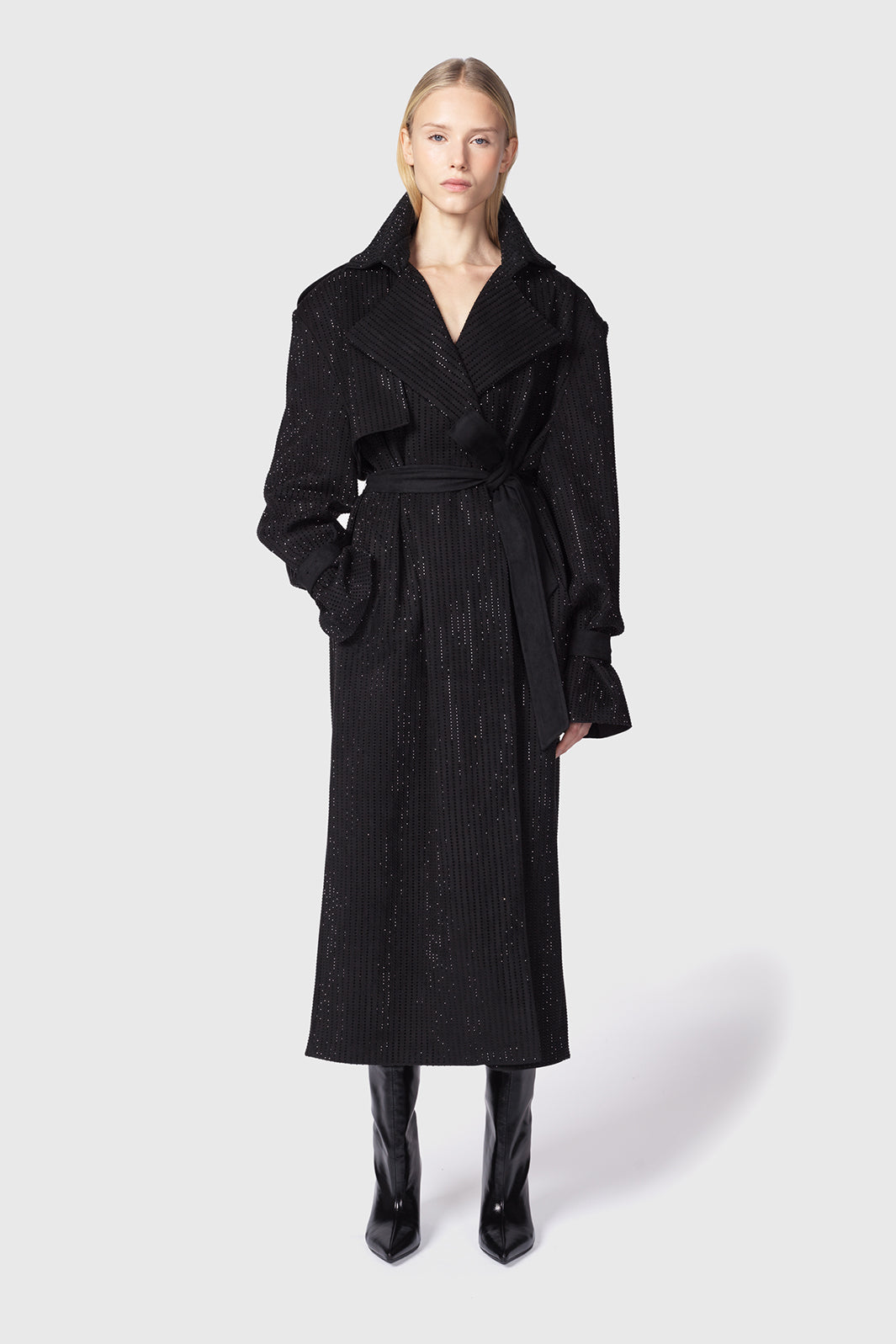 Velia-trench-over-nero-in-effetto-camoscio-con-strass-Twentyfourhaitch_1_1.jpg