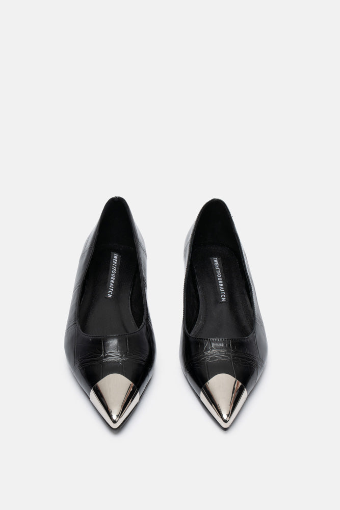 Ilyna – black ballet flats | TWENTYFOURHAITCH – front view
