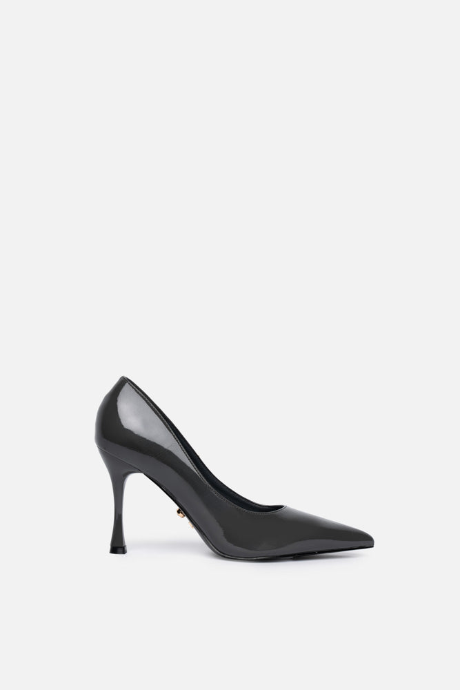Cylor – grey pumps | TWENTYFOURHAITCH – side view