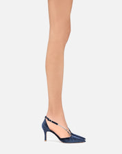 Feriel – blue pumps | TWENTYFOURHAITCH – worn by model