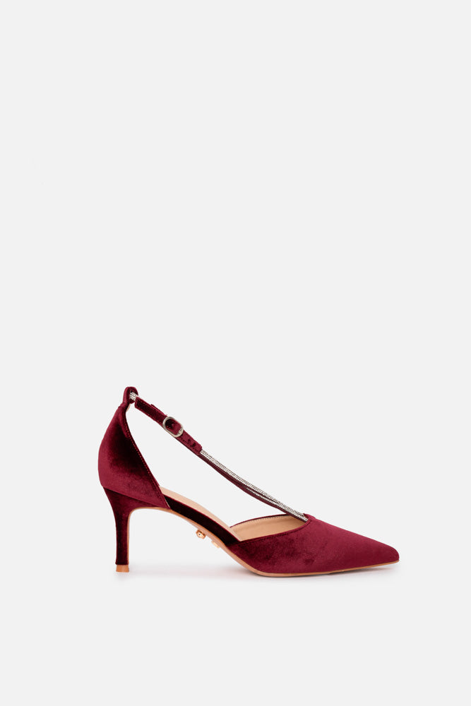 Feriel – burgundy pumps | TWENTYFOURHAITCH – side view