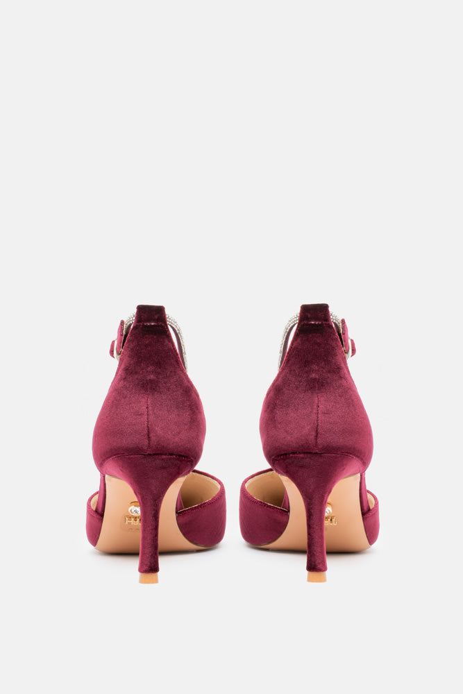 Feriel – burgundy pumps | TWENTYFOURHAITCH – back view