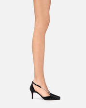 Feriel – black pumps | TWENTYFOURHAITCH – worn by model