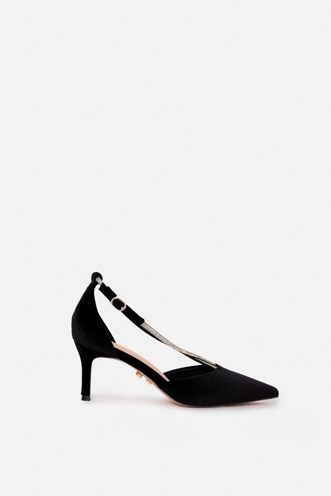 Feriel – black pumps | TWENTYFOURHAITCH – side view