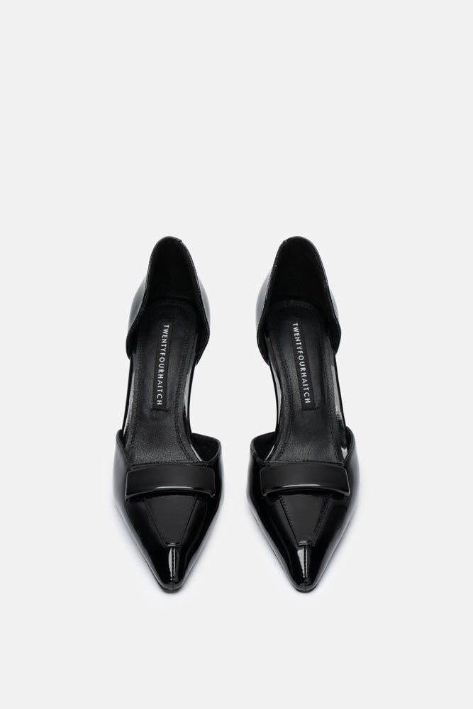 Lysor – black patent pumps | TWENTYFOURHAITCH – front view