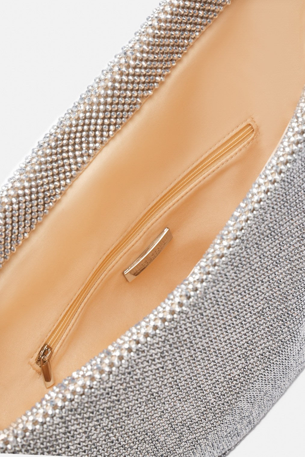 Dunham – maxi pouch argento | TWENTYFOURHAITCH – dettaglio