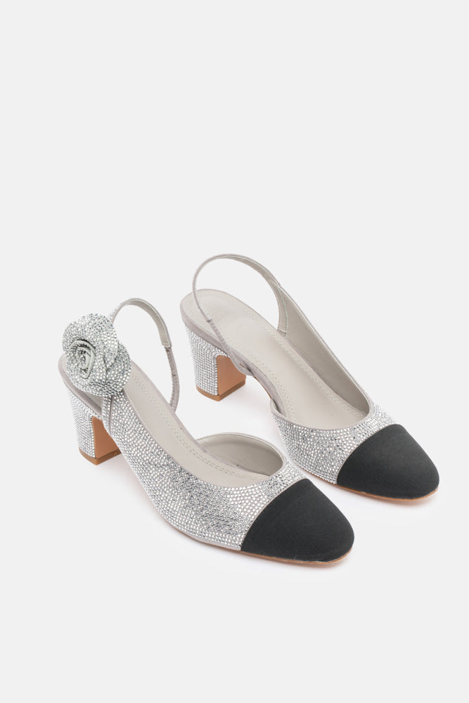Esea – slingback argento | TWENTYFOURHAITCH – vista tre quarti