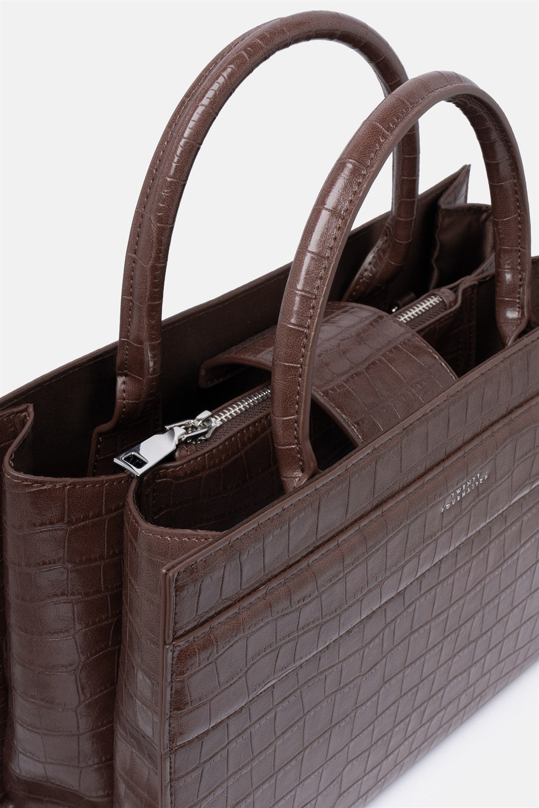 Serane – tote bag marrone croco | TWENTYFOURHAITCH – dettaglio