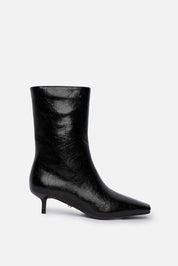 Neyra – black ankle boots | TWENTYFOURHAITCH – side view